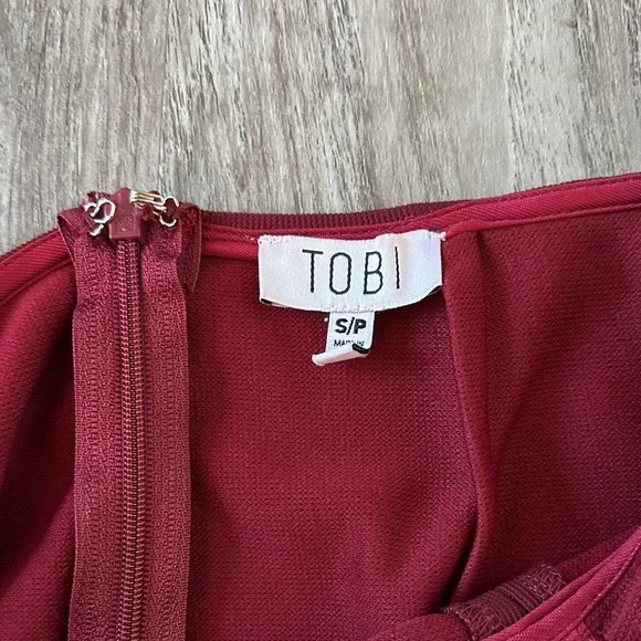 Tobi Burgundy Backless Halter Maxi Dress - Picture 6 of 6